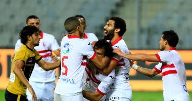 فيديو وصور.. مشادات وتوقف لمباراة الزمالك والإنتاج اعتراضًا على هدف محمود علاء