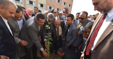 محافظ البحيرة يفتتح مدرسة معتوق بقرية زهرة بكفر الدوار 