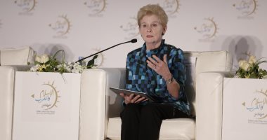 صور.. مديرة التواصل بمكتبة الكونجرس: العالم يرى جهود الأزهر لبناء جسور التواصل