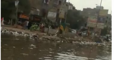غرق شارع أحمد عرابى بشبرا الخيمة فى مياه الصرف الصحى