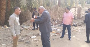 محافظ الوادى الجديد يوجه بنقل الحظائر خارج الكتلة السكنية بمدينة الخارجة