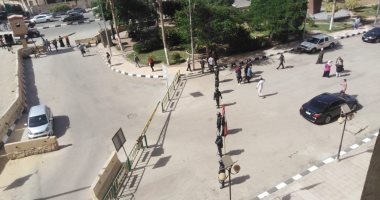 مدير أمن الدقهلية يصل محكمة جنايات المنصورة قبل بدء محاكمة المتهم بقتل أبنائه