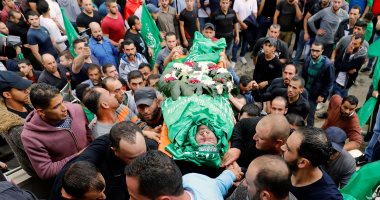 فلسطينيون ينظمون وقفة للمُطالبة باسترداد جثامين الشهداء