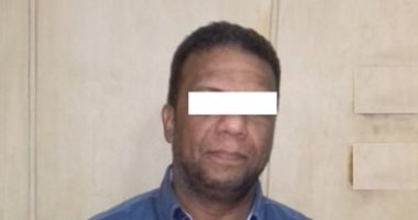 الأموال العامة تضبط صاحب بازار بالجيزة يتاجر بالعملة الأجنبية