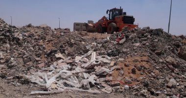 الإهمال يصيب مدينة جسر السويس الجديدة ومناشدة بتوصيل المرافق وإزالة المخلفات