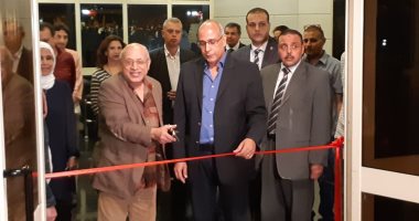 المخرج سمير سيف يفتتح معرض "شحات الغرام" بالمهرجان القومى للسينما المصرية
