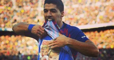 فيفا لـ"سواريز": ليس هناك أفضل من الاحتفال بطفلك الثالث من إحراز هاتريك"