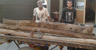 القبض على مسجل خطر وعاطل وراء سرقة فلنكات القطارات بمزلقان الشرابية