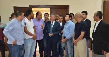 وزير الرياضة ومحافظ الإسماعيلية يتفقدان مشروع النادى الإسماعيلى الاجتماعى