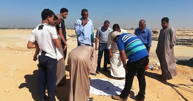 صور.. تسليم 9 مستثمرين أراضى جديدة بمنطقة البغدادى الصناعية بالأقصر