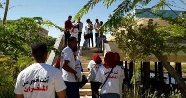 جامعة أسوان تنفذ مبادرة "أنت أقوى من المخدرات"