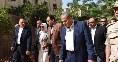 مريض يشكو لوزير التموين امتناع مستشفى ههيا عن صرف الدواء.. ومصيلحى: متقلقش