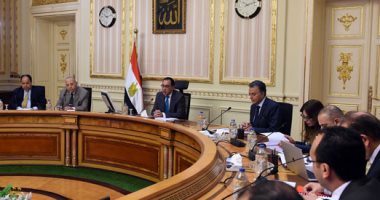 رئيس الوزراء: مشاركة القطاع الخاص إحدى آليات تخفيض الدين العام ودفع الاستثمار.. صور