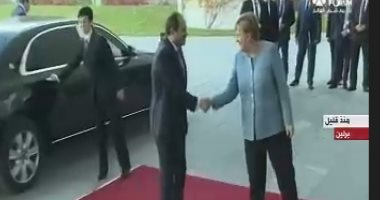 بدر عبد العاطى: ألمانيا تحرص على دعم جهود الإصلاح الاقتصادى والتنمية فى مصر