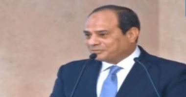 السيسي لـ ميركل: ندعم مع كل الشركاء دفع الحل السياسى فى ليبيا