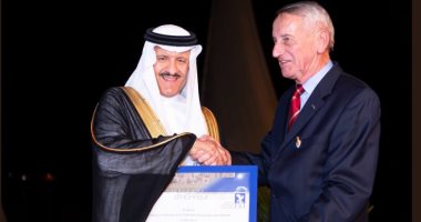 فيديو.. الأمير سلطان بن سلمان فى زيارته للأقصر 