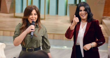 صور.. كواليس لقاء إليسا عقب شفائها من السرطان "فى معكم ..منى الشاذلي".. الفنانة: شعب مصر غالى على قلبى
