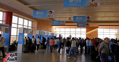 السياحة البريطانية تعود لشواطئ شرم الشيخ بعد توقف 4 سنوات.. وصول أول رحلة من لندن غدا وعلى متنها 168 سائحا.. ومصادر: المطار جاهز لاستقبال الرحلات وعودة الطيران البريطانى دليل على الإنجاز الأمنى بمطارات مصر