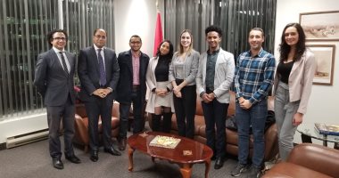 صور.. سفير مصر بكندا يلتقى ممثلى كندا المشاركين فى منتدى شباب العالم
