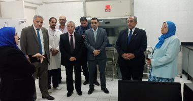 وزير الزراعة يتفقد معهد الأمصال للرقابة على المستحضرات البيطرية