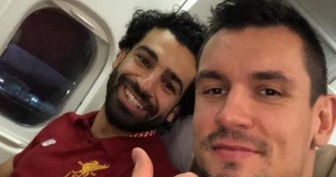 مدافع ليفربول يكشف سر صداقة محمد صلاح