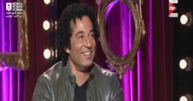 تعرف على سبب هروب عمرو سعد من مترو الأنفاق ببداية حياته الفنية