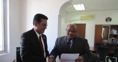  السفير اليمنى يثمن دعم جزر القمر للشرعية فى بلاده