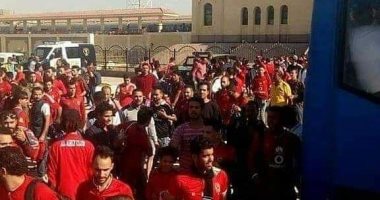وصول قطار جماهير الأهلى للاسكندرية لحضور مباراة الترجى 