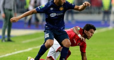 أحمد فتحى يغادر نهائى أفريقيا مصابا بعد 22 دقيقة أمام الترجى