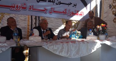 محافظ الدقهلية يعد أهالى أجا بتوصيل الغاز للقرى وإنارة الطرق