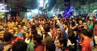 صور.. جماهير الأهلى بكفر الشيخ يملأون الشوارع ابتهاجا بالثلاثية