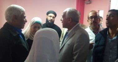 محافظ الجيزة يتفقد مصابى حادث المنيا الإرهابى بمستشفى الشيخ زايد