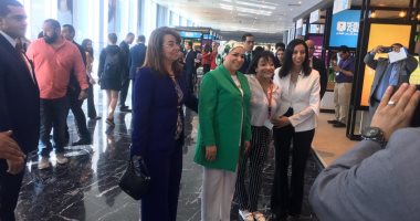 صور.. قرينة الرئيس تتفقد قاعة المؤتمرات فى شرم الشيخ