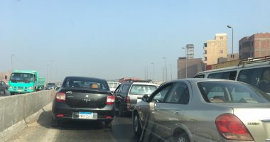 صور.. زحام مرورى أعلى الطريق الدائرى للقادم من المريوطية اتجاه صفط اللبن 