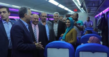 وزير النقل يصل أسوان قبل ساعات من جولته التفقدية بعدد من المشروعات
