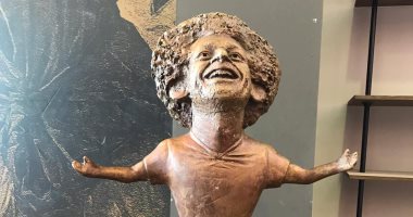تمثال محمد صلاح يزين منتدى شباب العالم.. صور