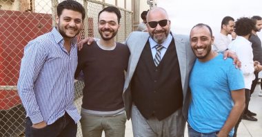بيومى فؤاد أول مصرى يدخل البيت الأبيض الأمريكى فى "حشمت الأبيض"