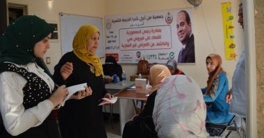 صور .. "صحة القليوبية" تخصص فريق طبى للمسح عن "فيروس سى" بشبرا الخيمة