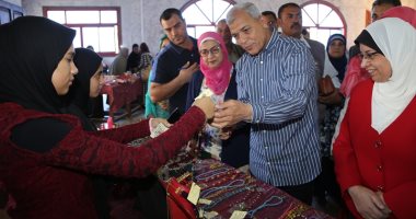 محافظ المنوفية يفتتح معرض الأسر المنتجة للجمعيات الأهلية بشبين الكوم