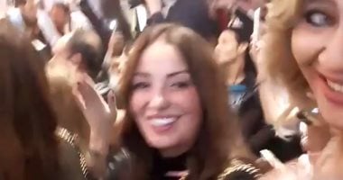 شاهد.. نرمين الفقى ترقص على أغنية محمد رمضان فى إحدى المناسبات
