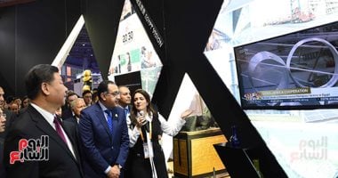 صور.. رئيس الوزراء يفتتح الجناح المصرى بمعرض الصين الدولى للواردات بشنغهاى
