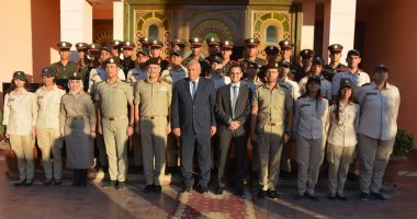 وفد طلابى من الكلية الحربية ومرشحى وزارة الخارجية يزور الوادى الجديد.. صور