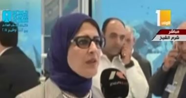 وزيرة الصحة: الرئيس السيسى يتمتع بروح القائد والأب ويولى اهتماماً بالشباب المصرى