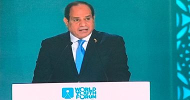 السيسي يستعرض مع وزير التعليم العالى خطة تطوير الجامعات والمراكز البحثية