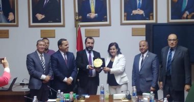 الزراعة: وفد جزائرى يزور مصر لبحث اقامة مزرعة سمكية مشتركة بولاية بشار