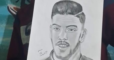 قارئ يشارك برسومات لمشاهير الكرة والفن بالرصاص وألوان الخشب