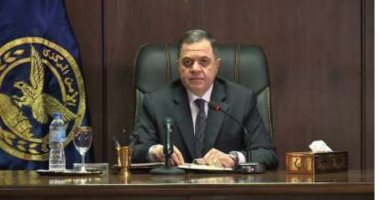 أمن الجيزة يعيد 2.5 مليون جنيه لسيدة أعمال من عصابة الضباط المزيفين بكرداسة