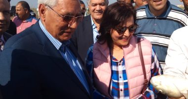 نائب وزير الزراعة ومحافظ الدقهلية يعلنان بدء موسم الصيد بالمزرعة السمكية بالمنزلة