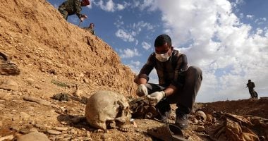 القصة الكاملة لعثور "الأمم المتحدة" على 202 مقبرة جماعية فى العراق