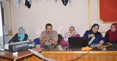 رئيس مدينة المحلة يجتمع بممثلى هيئة التخطيط العمرانى لإجراء حصر شامل للمدينة
